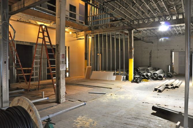 201 W Main St Building Before 2