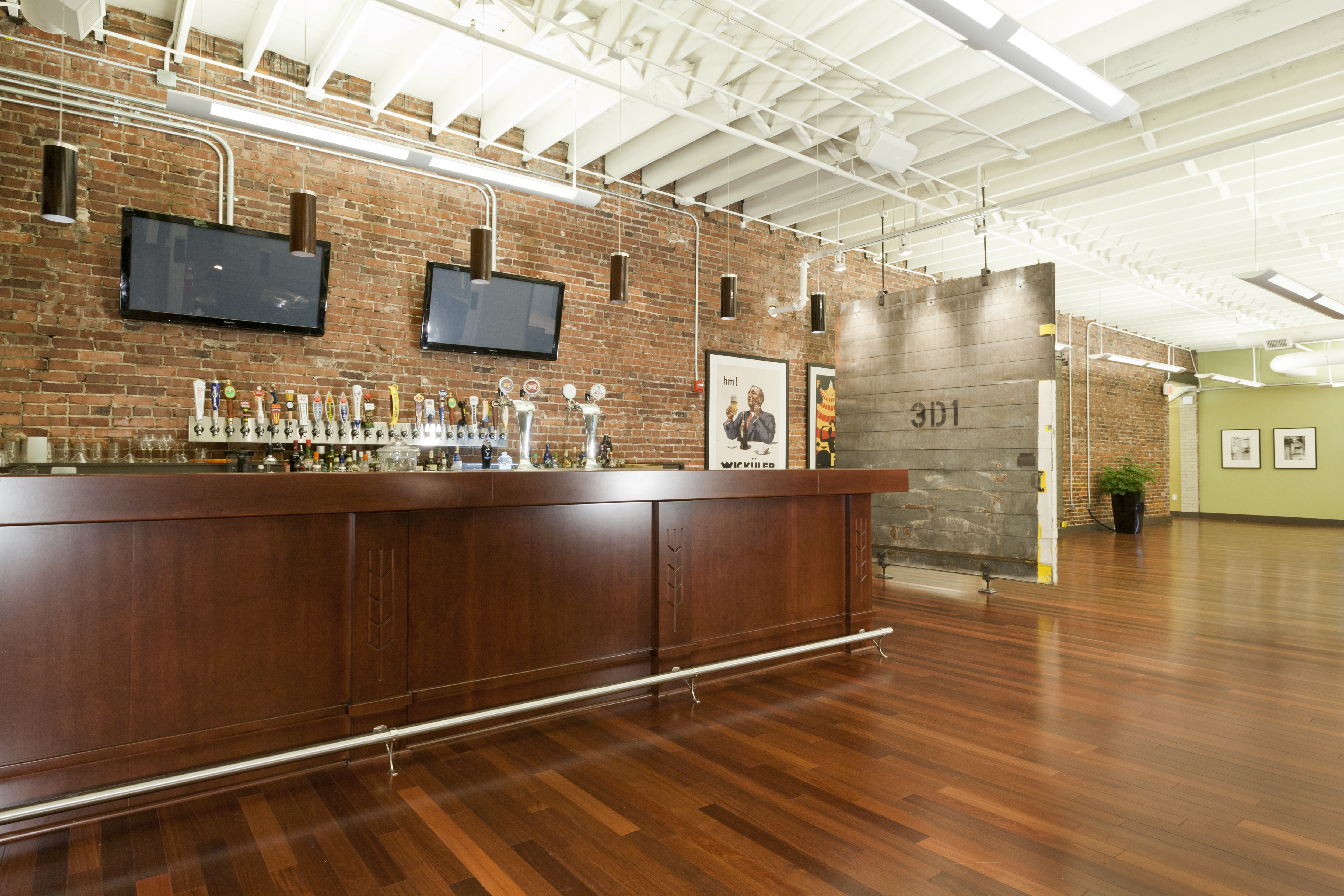 201 W Main St Building After 1